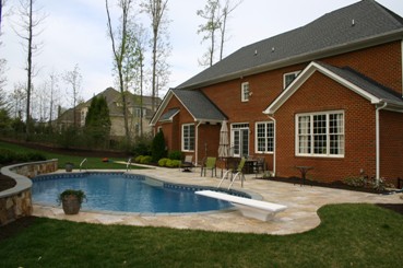 Travertine Pool Deck with Tumbled Bluestone Coping